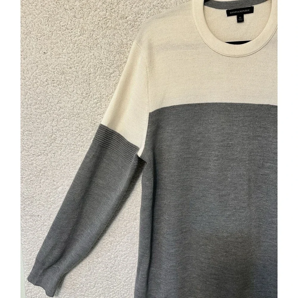 Banana republic Wool Blend‎ colorblock sweater size XL capsule